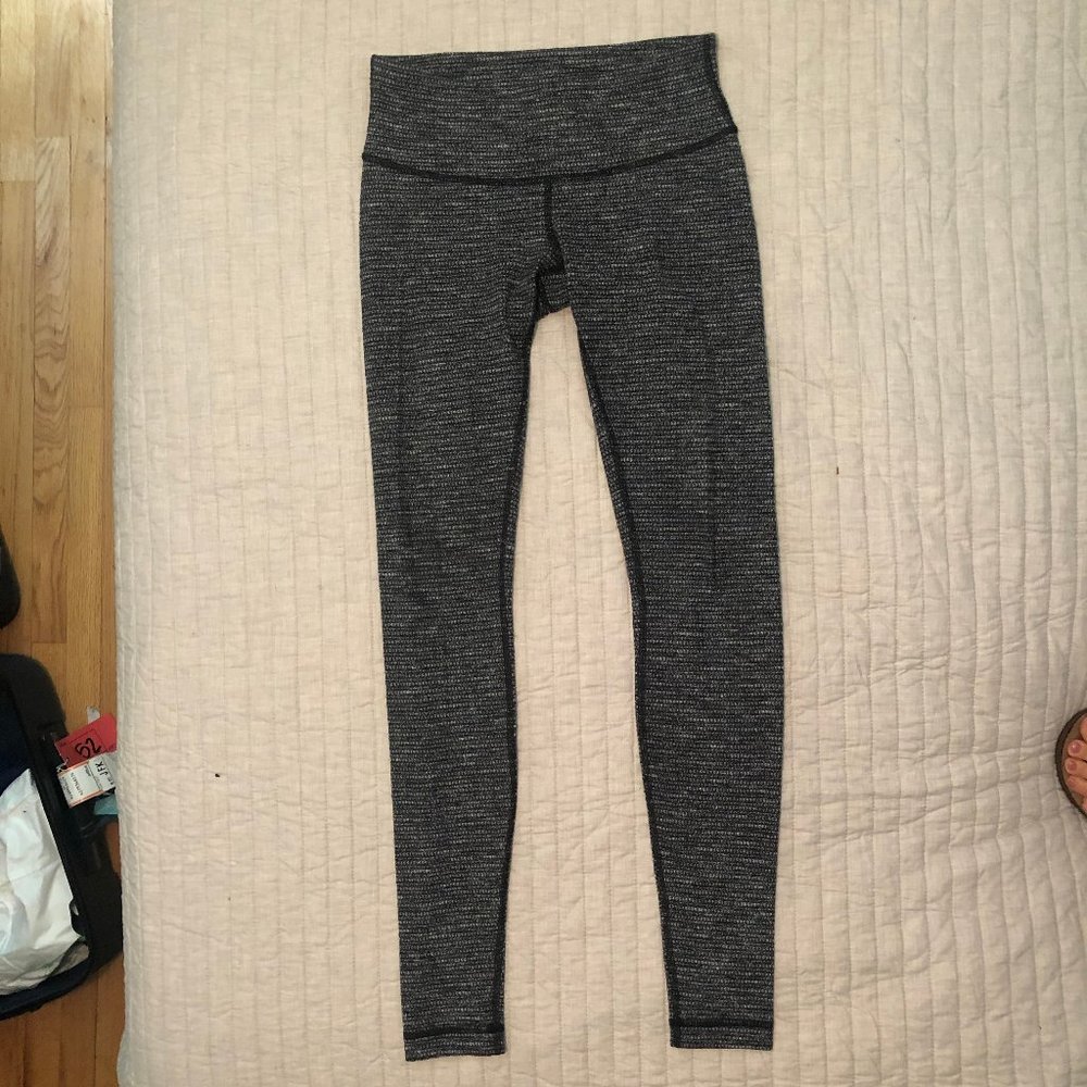 Lululemon Wunder Under Full-On Luon (Size 6)